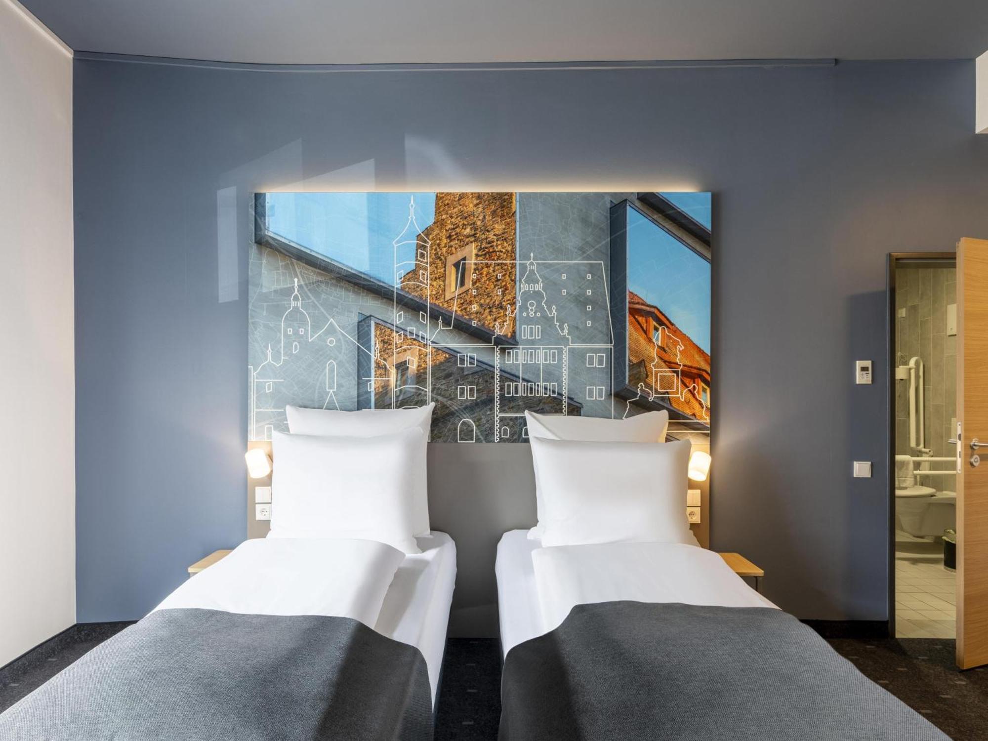 B&B Hotel Schweinfurt-City Exterior photo