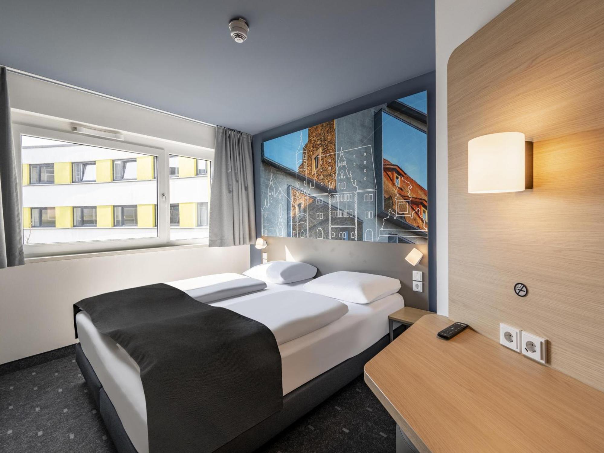 B&B Hotel Schweinfurt-City Exterior photo